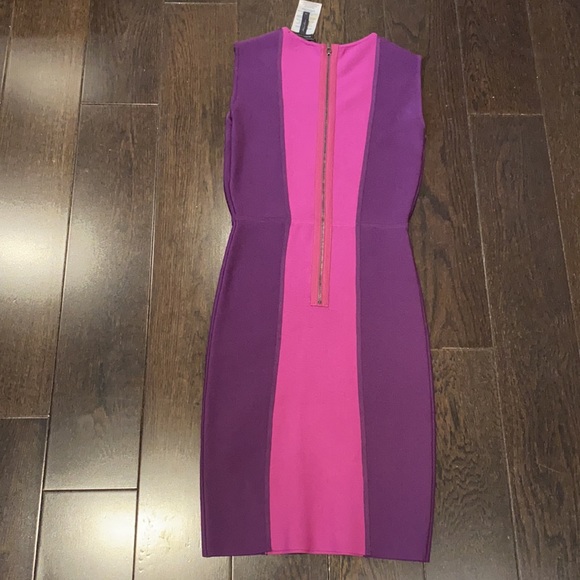 BCBG tight dress size XS - Picture 4 of 5
